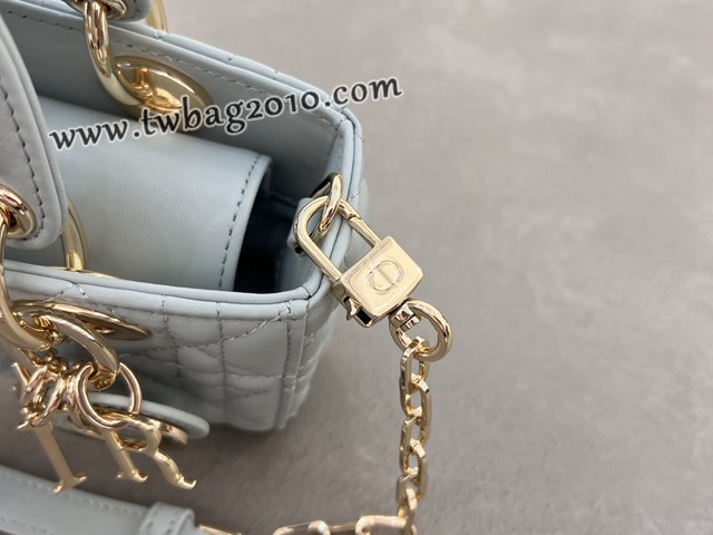 Dior专柜新款迪奥高仿原单湖水蓝羊皮Lady D-Joy手袋手提肩背斜挎女包 djfk1832